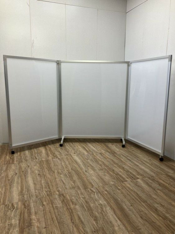 3連結パーテーション 商品画像1