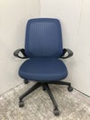 イトーキノート(nort)チェア 固定肘付ノートチェア 商品画像2