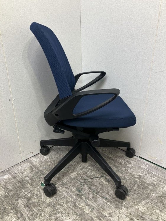 イトーキノート(nort)チェア 固定肘付ノートチェア 商品画像7