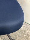 イトーキノート(nort)チェア 固定肘付ノートチェア 商品画像4