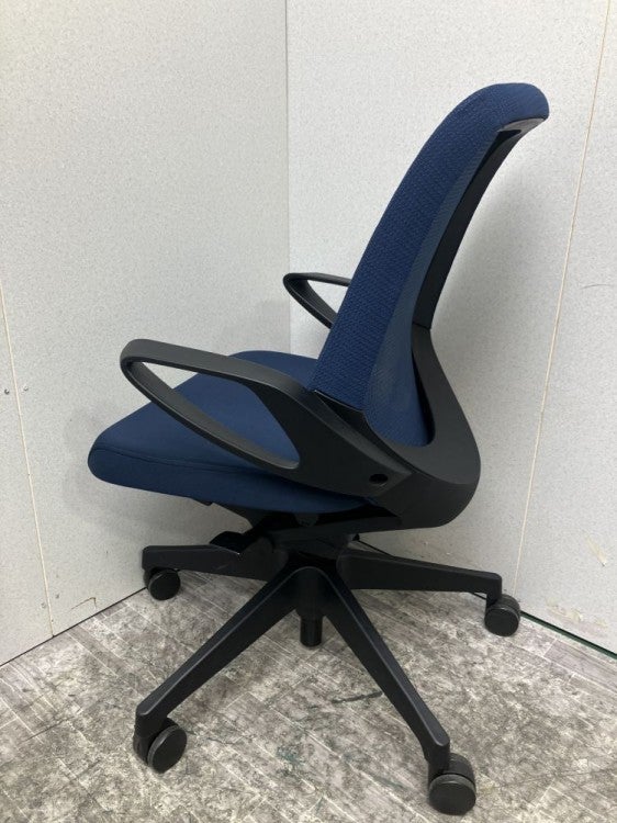 イトーキノート(nort)チェア 固定肘付ノートチェア 商品画像9