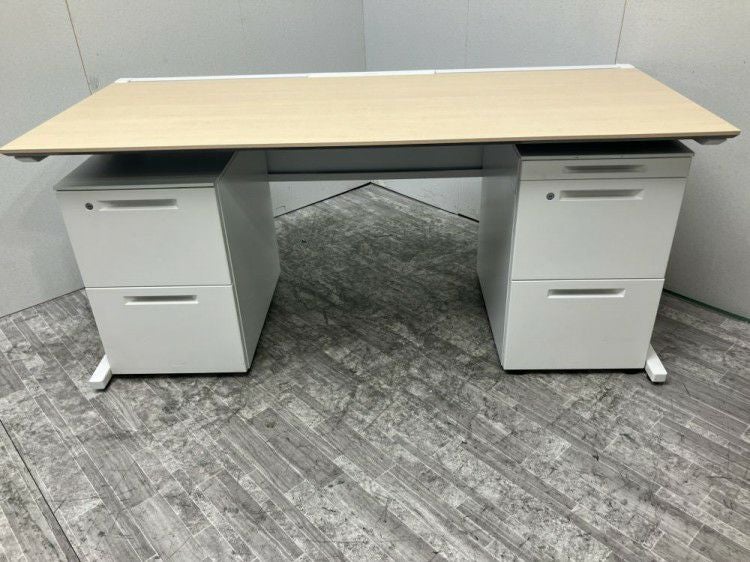 コクヨLEVIST(レヴィスト)シリーズ 1600平デスク+ワゴンセット 商品画像1