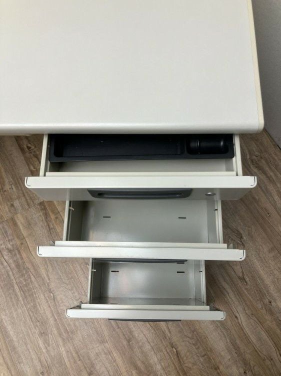 プラスLAシリーズ 1200片袖デスク 商品画像4