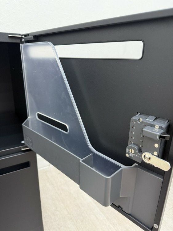 コクヨiNON(イノン)シリーズ 4人用パーソナルロッカー 商品画像9