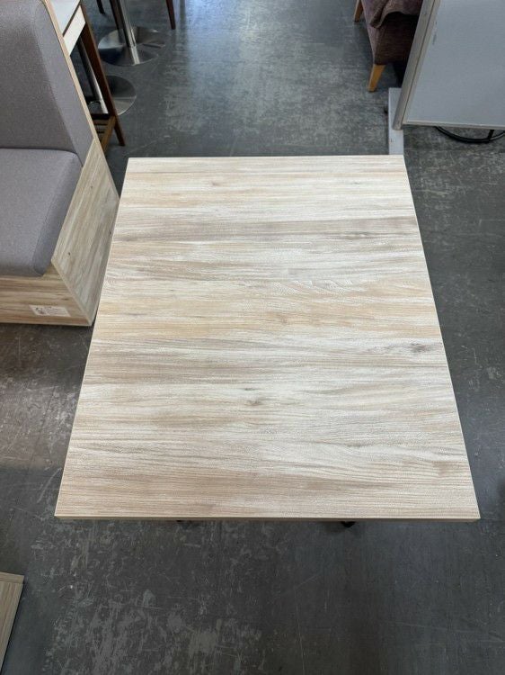 オカムラブレスタ/ライブスシリーズ 4人用ミーティングセット 商品画像8