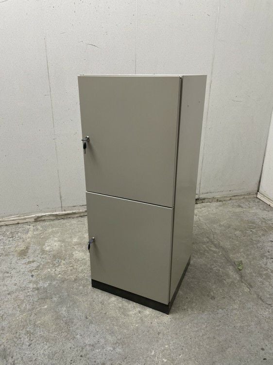 コクヨ片開き書庫 商品画像1