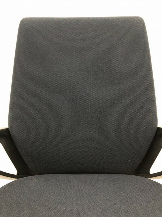 コクヨ固定肘付ピコラリビナチェア 商品画像10