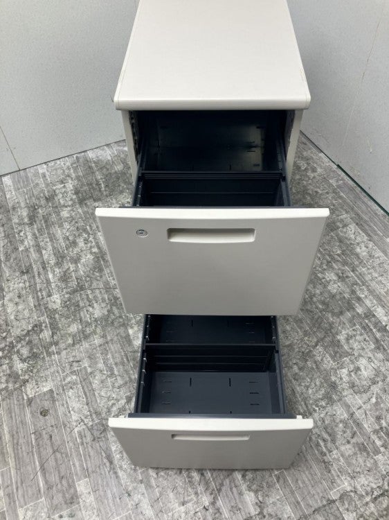 コクヨBS+シリーズ 2段脇机 商品画像3