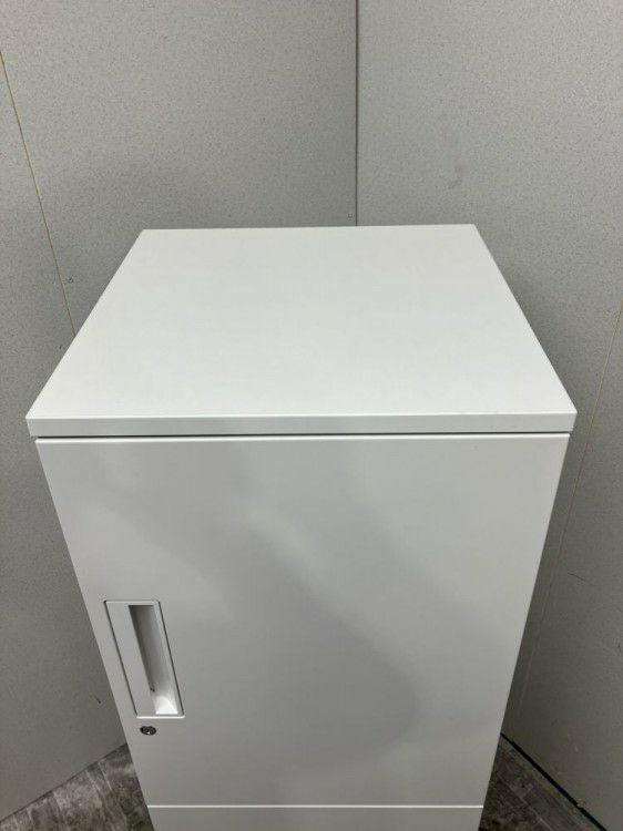 コクヨEDIA(エディア)シリーズ 天板付片開き上下書庫 商品画像3