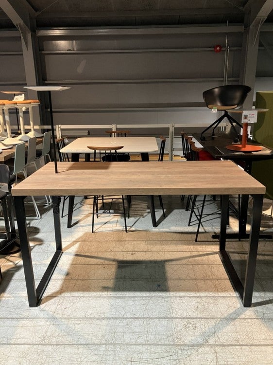 オカムラAlt Piazza(アルトピアッツァ)シリーズ 1800ハイテーブル 商品画像2