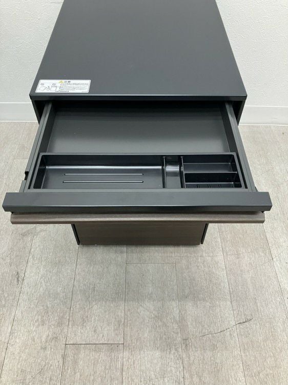 オカムラPro Unit(プロユニット)シリーズ 1400平デスク+ワゴンセット 商品画像15