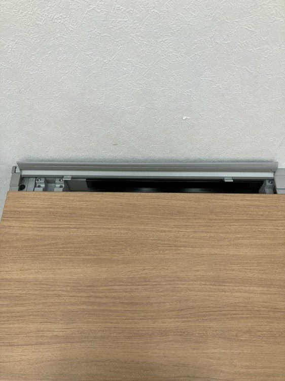 オカムラPROSTAGE CREST(プロステージクレスト)シリーズ 1500平デスク+ワゴンセット 商品画像6