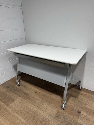 コクヨエピファイ(EPIPHY)シリーズ 平行スタックテーブル 商品画像1