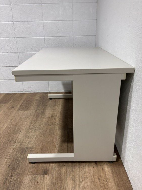 コクヨ1200平デスク 商品画像7