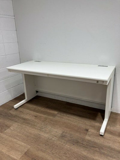 1400平デスク 商品画像1