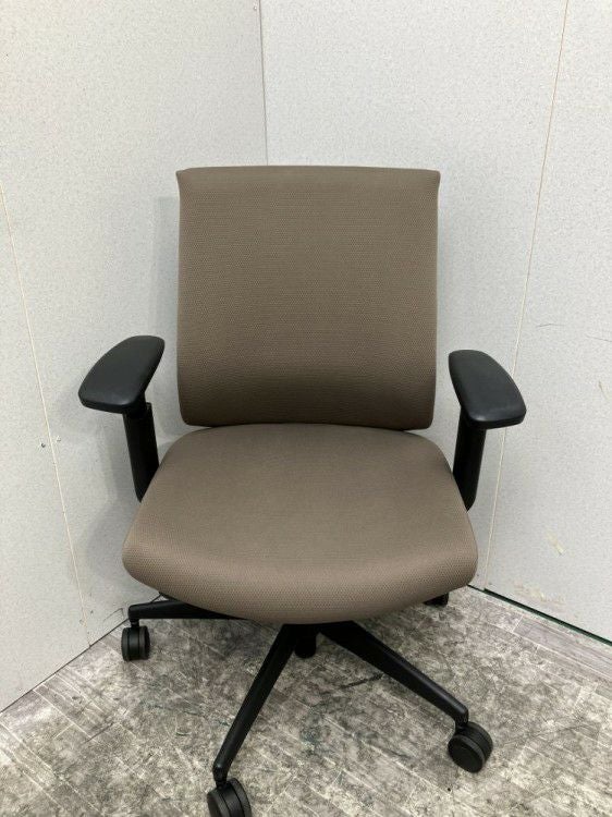 コクヨWizard3(ウィザード3)チェア 可動肘付ウィザード3チェア 商品画像3