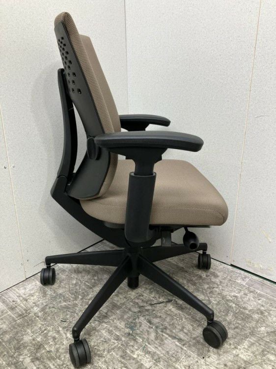 コクヨWizard3(ウィザード3)チェア 可動肘付ウィザード3チェア 商品画像7