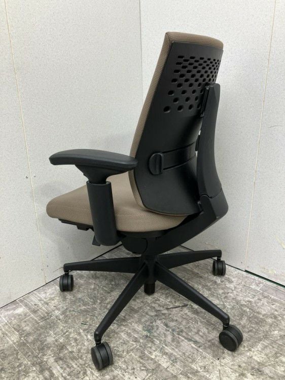 コクヨWizard3(ウィザード3)チェア 可動肘付ウィザード3チェア 商品画像9