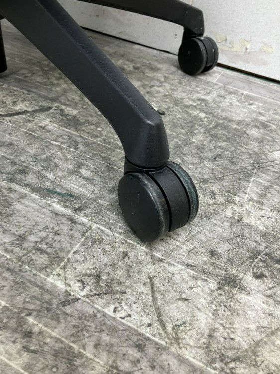 オカムラSylphy(シルフィー)チェア シルフィーチェア 商品画像10