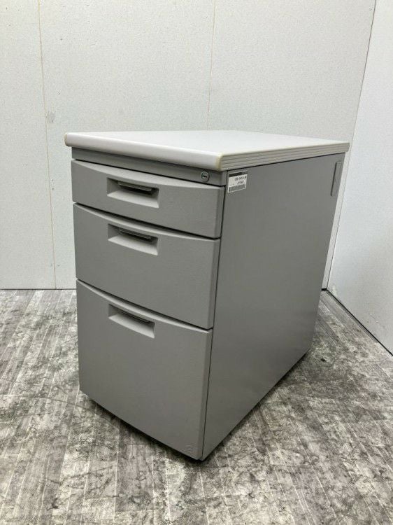 イトーキCZXシリーズ 3段脇机 商品画像1