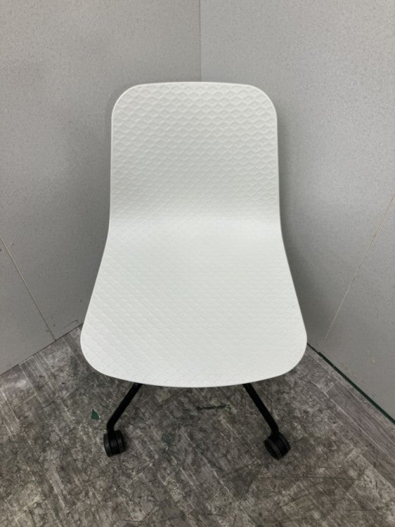 キャスター付きシェルチェア 商品画像3