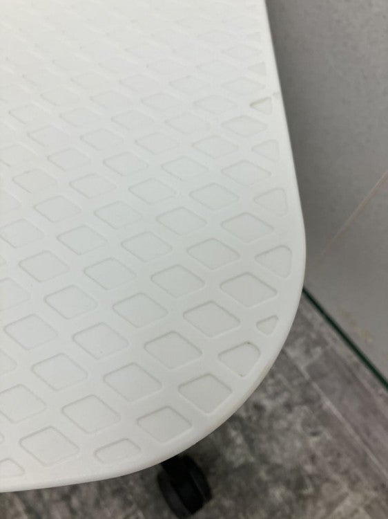 キャスター付きシェルチェア 商品画像4