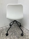 キャスター付きシェルチェア 商品画像8