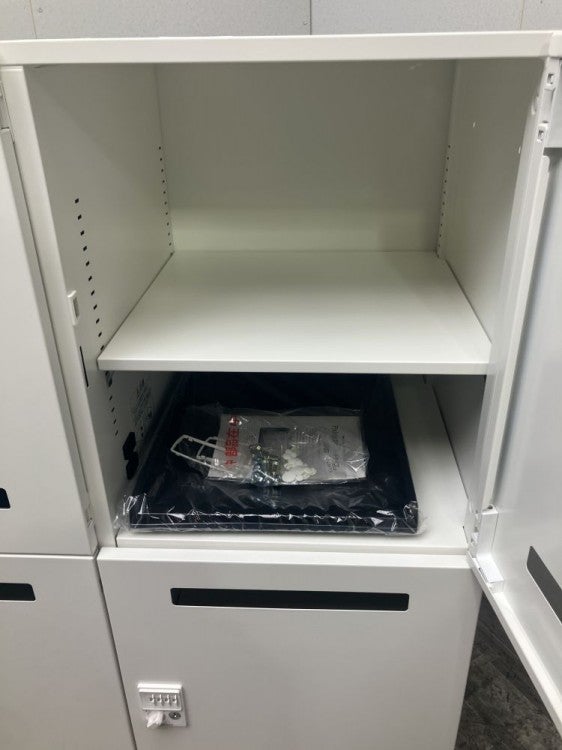 オカムラピクスラインシリーズ ダイヤル式4人用パーソナルロッカー 商品画像4