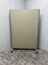 コクヨキャスター付きパーティション 商品画像1