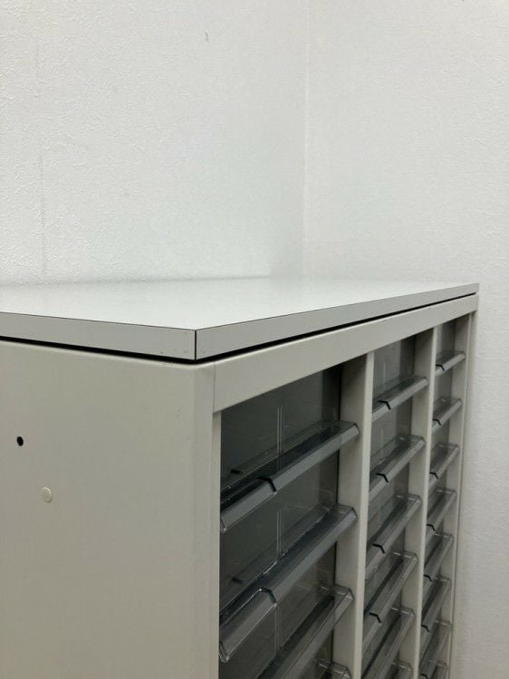 オカムラ42(50H)シリーズ クリアケースキャビネット 商品画像9