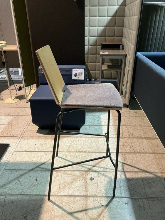 ウチダ（内田洋行）NEUT(ニュート)シリーズ+Hazel(ヘーゼル)シリーズ 1800カウンターテーブル+ハイチェア2脚セット 商品画像12