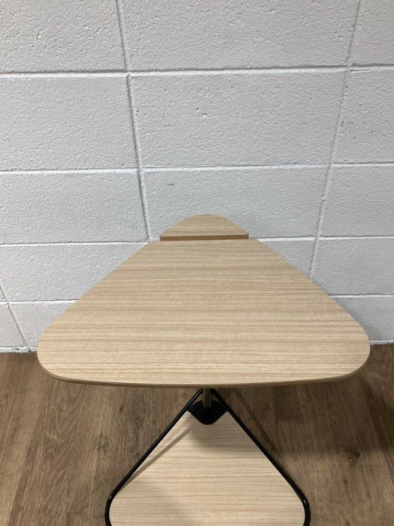 イトーキMZラウンジシリーズ サイドテーブル 商品画像6