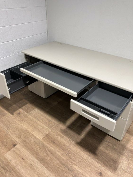 コクヨBS+シリーズ 1600両袖デスク 商品画像5