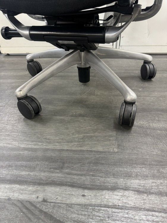 オカムラコンテッサ（Contessa）チェア 可動肘付コンテッサチェア 商品画像5