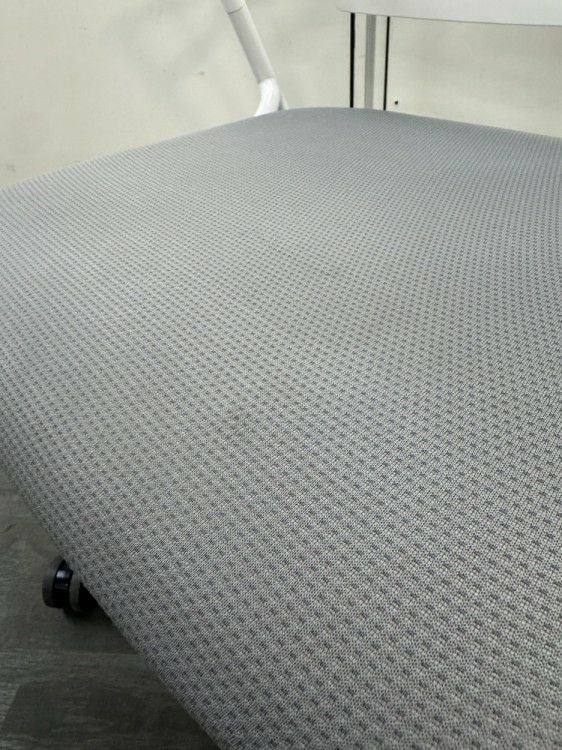 コクヨビエナ（VIENA）シリーズ ネスティングチェア6脚セット 商品画像9