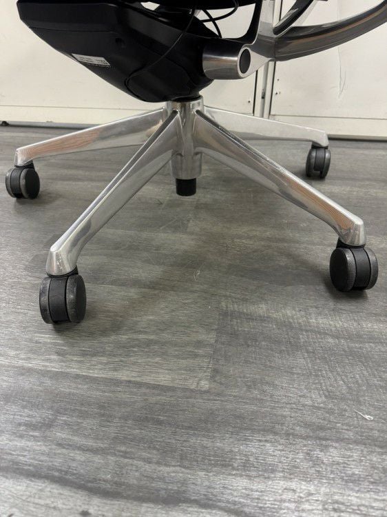 オカムラChoral（コーラル）チェア 可動肘付コーラルチェア 商品画像5