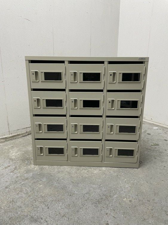 ライオン12人用ロッカー 商品画像2