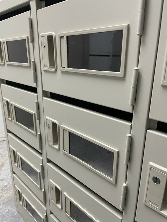 ライオン12人用ロッカー 商品画像10