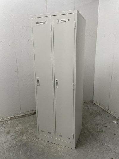 ライオンLEOシリーズ 2人用ロッカー 商品画像1