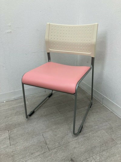 アイリスチトセスタッキングチェア 商品画像1