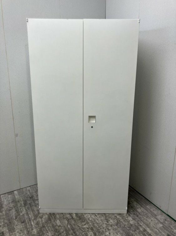 オカムラレクトラインシリーズ 両開き書庫 商品画像1