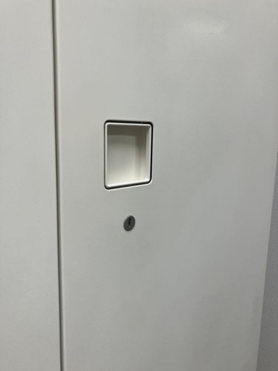 オカムラレクトラインシリーズ 両開き書庫 商品画像3