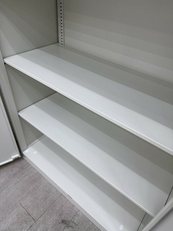 イトーキサリダストレージシリーズ 両開き上下書庫 商品画像9