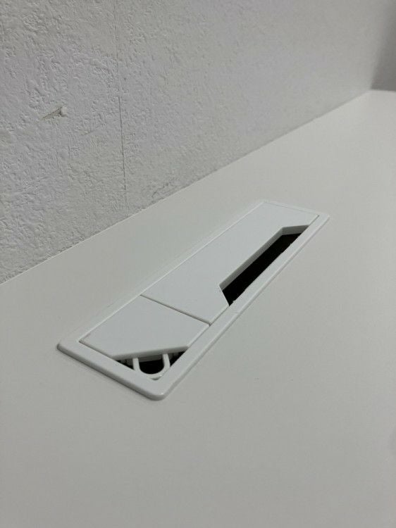 ウチダ（内田洋行）SCAENA（スカエナ）シリーズ　Sタイプ 1400平デスク 商品画像5