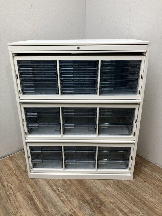 オカムラレクトラインシリーズ 天板付ケンドン扉A4クリアケース書庫 商品画像1