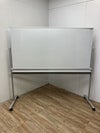 オカムラ脚付両面ホワイトボード 商品画像1
