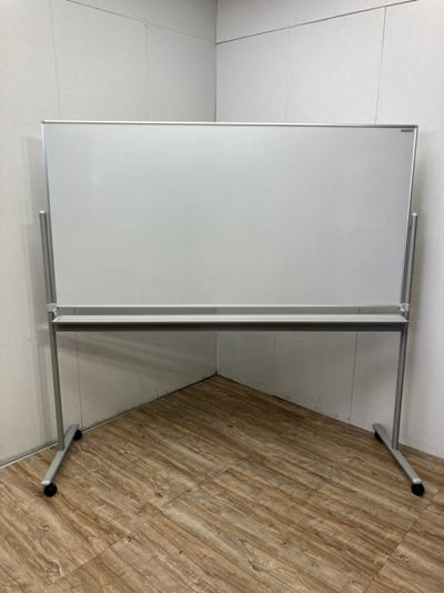 オカムラ脚付両面ホワイトボード 商品画像1