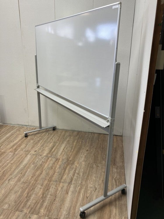 オカムラ脚付両面ホワイトボード 商品画像3