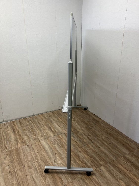 オカムラ脚付両面ホワイトボード 商品画像4
