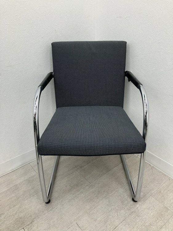 Vitra（ヴィトラ）Visasoft(ビザソフト)シリーズ ミーティングチェア 商品画像2